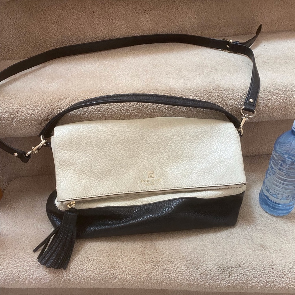 Elegant Black and Cream Women's Kate Spade Bag